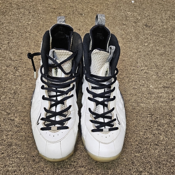 Nike Foamposite 6y - Picture 6 of 7